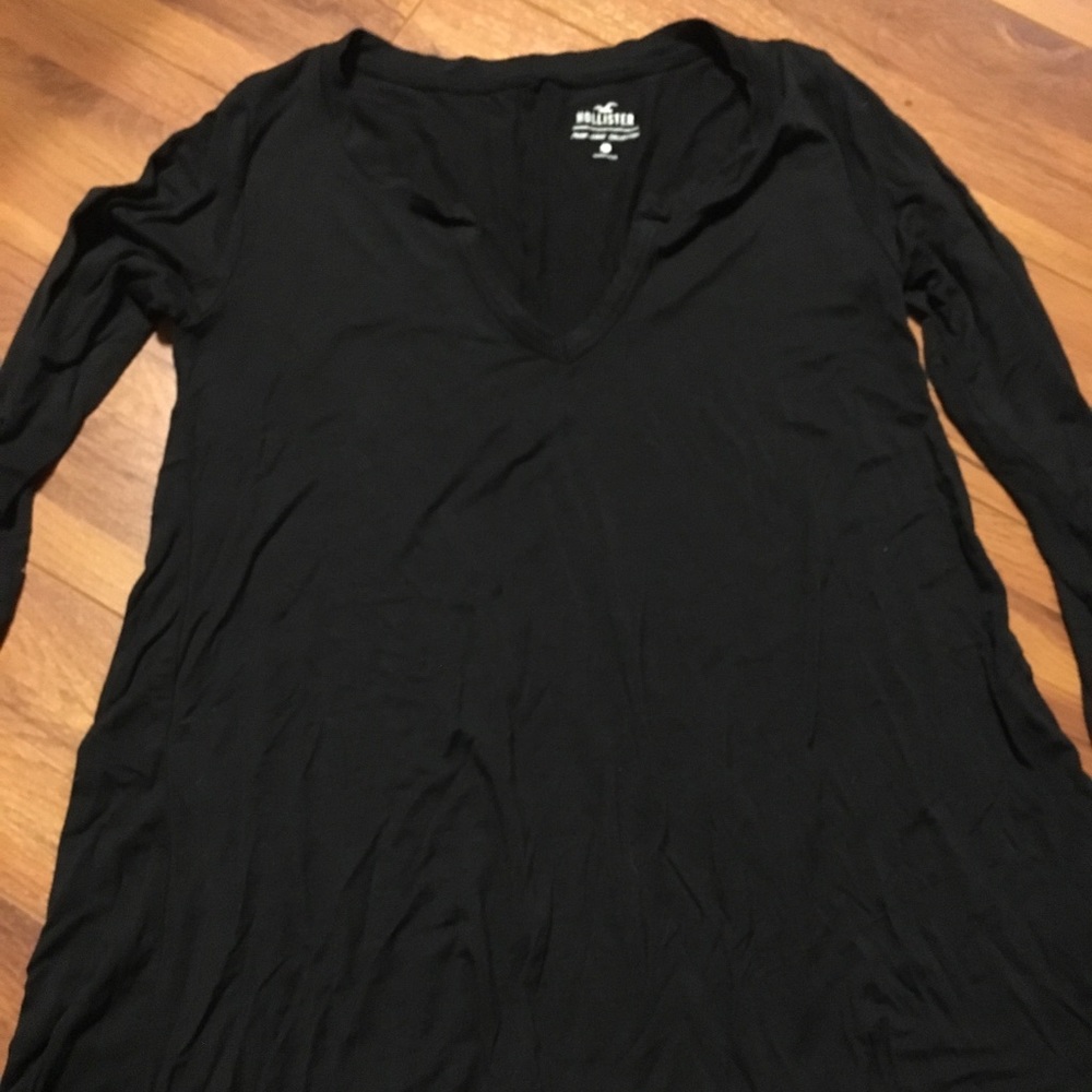 🍭EUC - Black Hollister long sleeved top 🔥